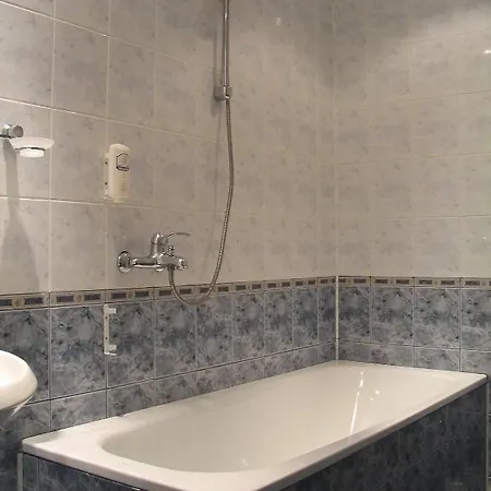 Hotell Family Familya 2*