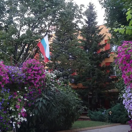 Family Familya Hotell Ruse